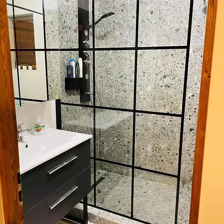 Apartament Maradj Meg Vendeghaz *